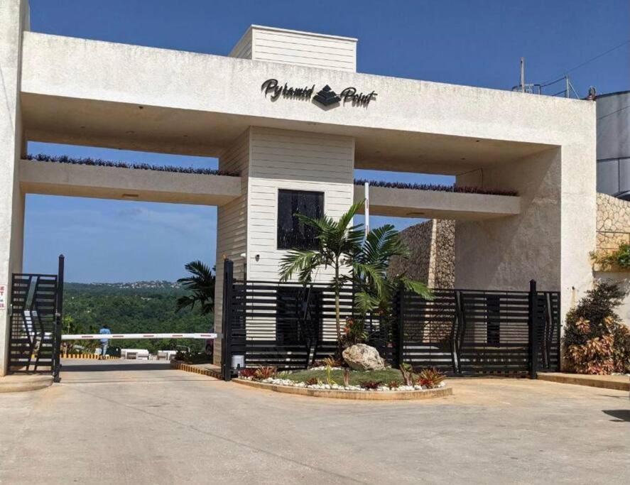 Casa Bella Vista @ Pyramid Point Villa Ocho Rios Exteriör bild